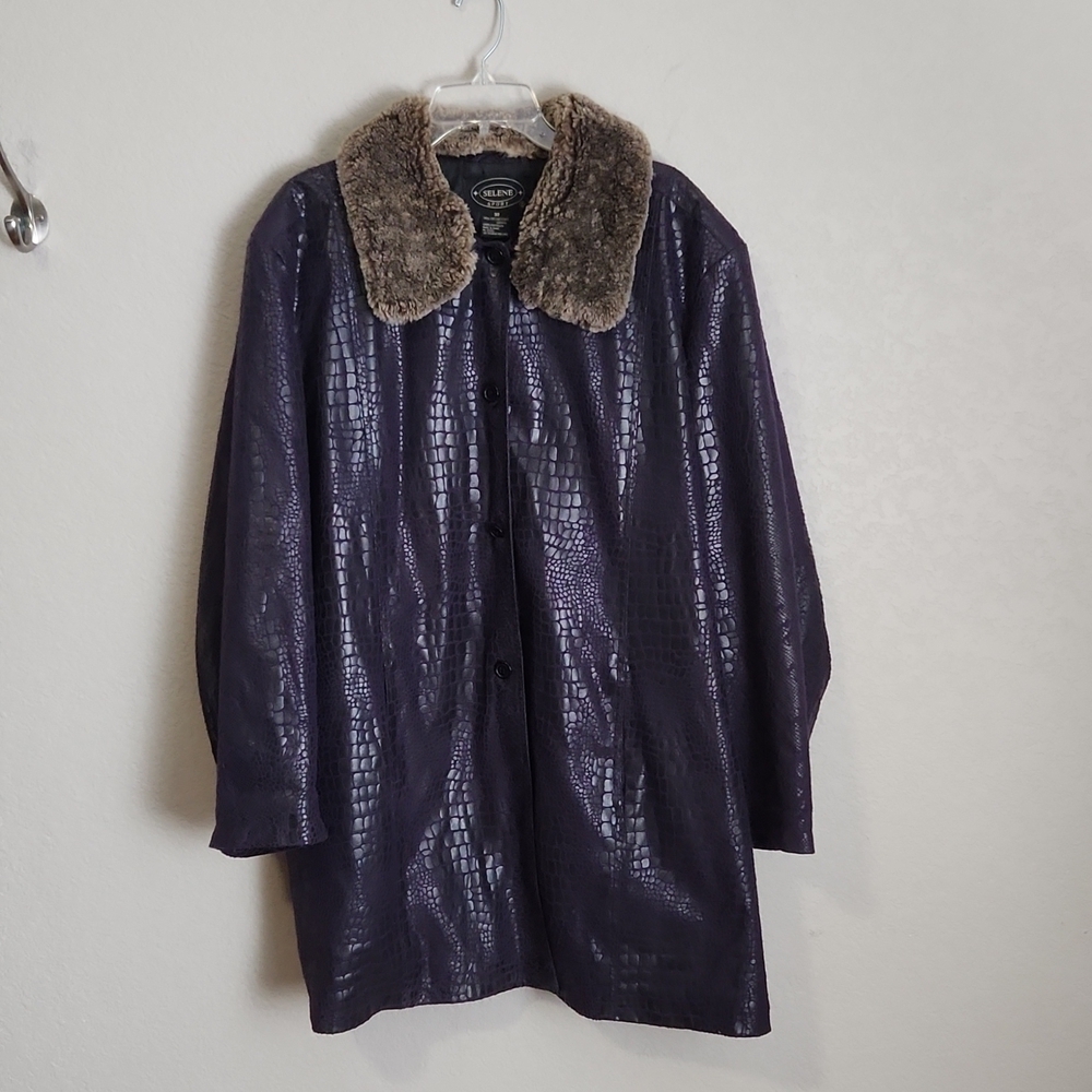 Selene Jacket Womens Size 30 faux fur hand-sewn collar Purple Vintage